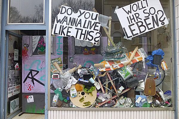 Atelierfenster - Almut Rybarsch-Tarry // Skulptur Objekt Wandgestaltung Installation