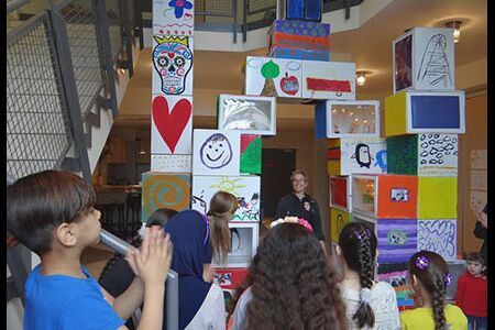 Wir bauen im Schloß der Arbeit - Almut Rybarsch-Tarry // Skulptur Objekt Wandgestaltung Installation