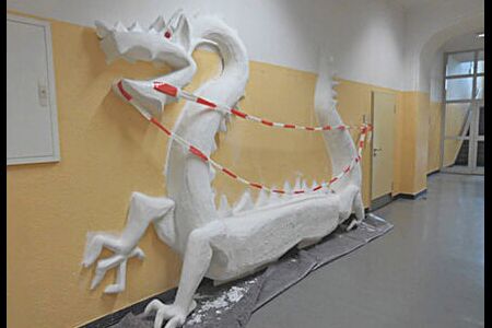 "Tom Goldzahn" - Schülerprojekt an der Kielhorn Schule, Dortmund - Almut Rybarsch-Tarry // Skulptur Objekt Wandgestaltung Installation