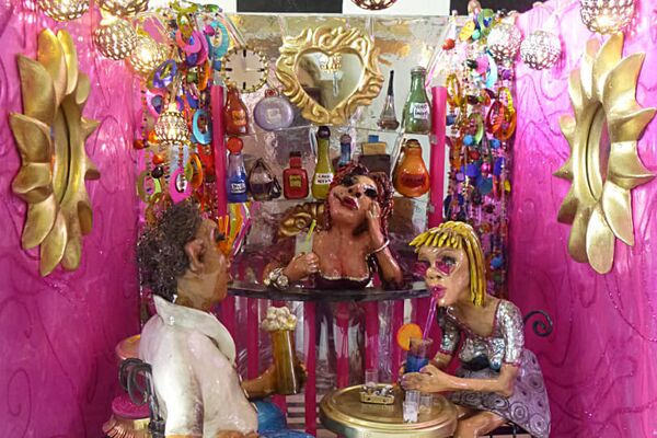 "Die Schöntrinker" Bonbonrosa oder Schönfärberei im KUNSTBONBON