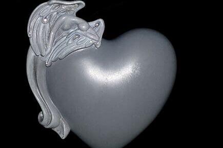 Engelherz - Aufsatz für einen Granitstein, modelliert, ca. 20 x 25 cm - Almut Rybarsch-Tarry // Skulptur Objekt Wandgestaltung Installation