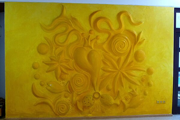 Spielwand in der KITA – 3 x 4,5 m, Zementspachtel auf Putz - Almut Rybarsch-Tarry // Skulptur Objekt Wandgestaltung Installation