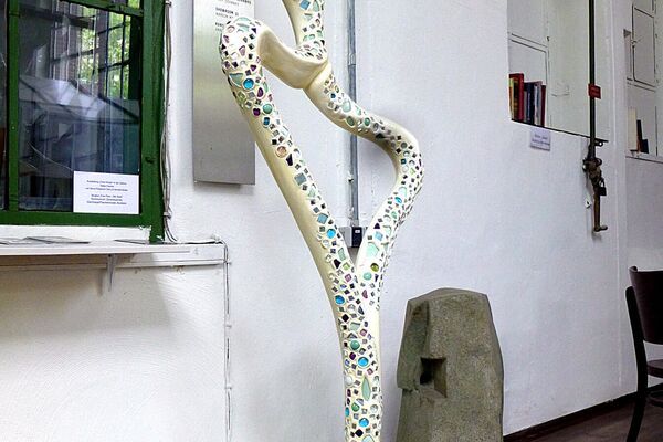 Galerie Fischer im Depot Dortmund “Freie Körper”, mit Hendrik Müller - Almut Rybarsch-Tarry // Skulptur Objekt Wandgestaltung Installation