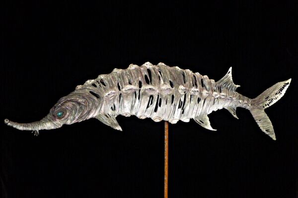 Atlantischer Stör - Acipenser Oxyrinchus - Eisendraht, Zementspachtel, 110 x 25 cm